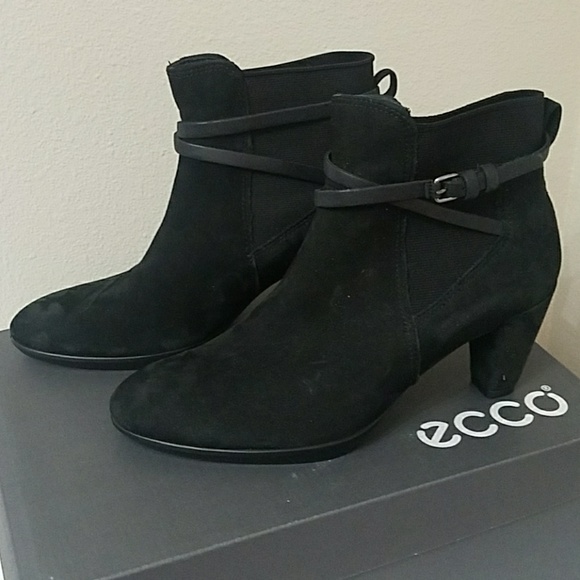 ecco black suede boots